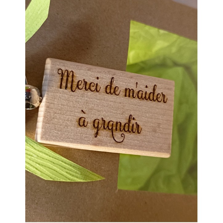 Coffret Cadeau – "Merci de m’aider à grandir" Coffret Cadeau – "Merci de m’aider à grandir"